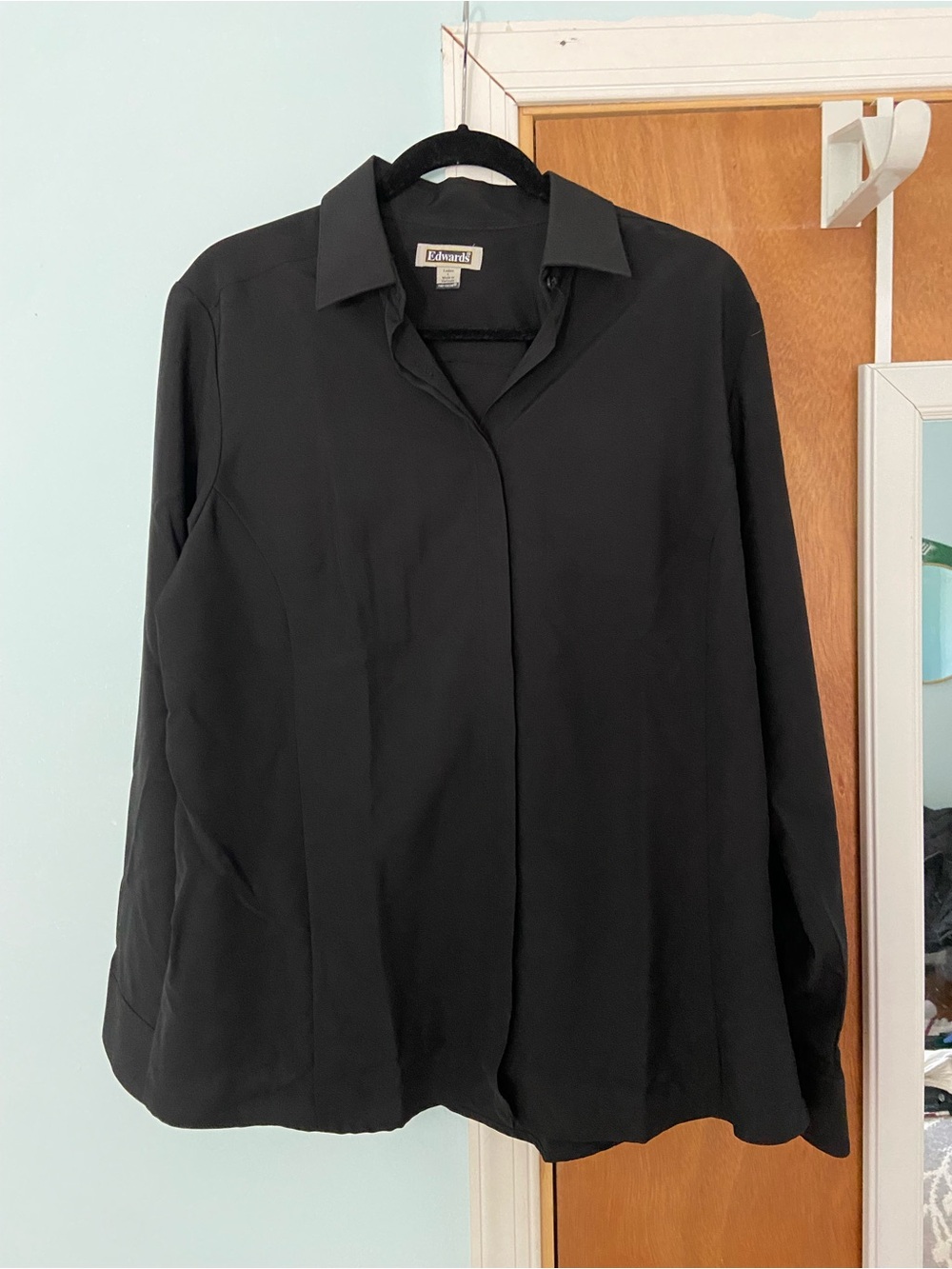 Black Long-Sleeve Dress Shirt